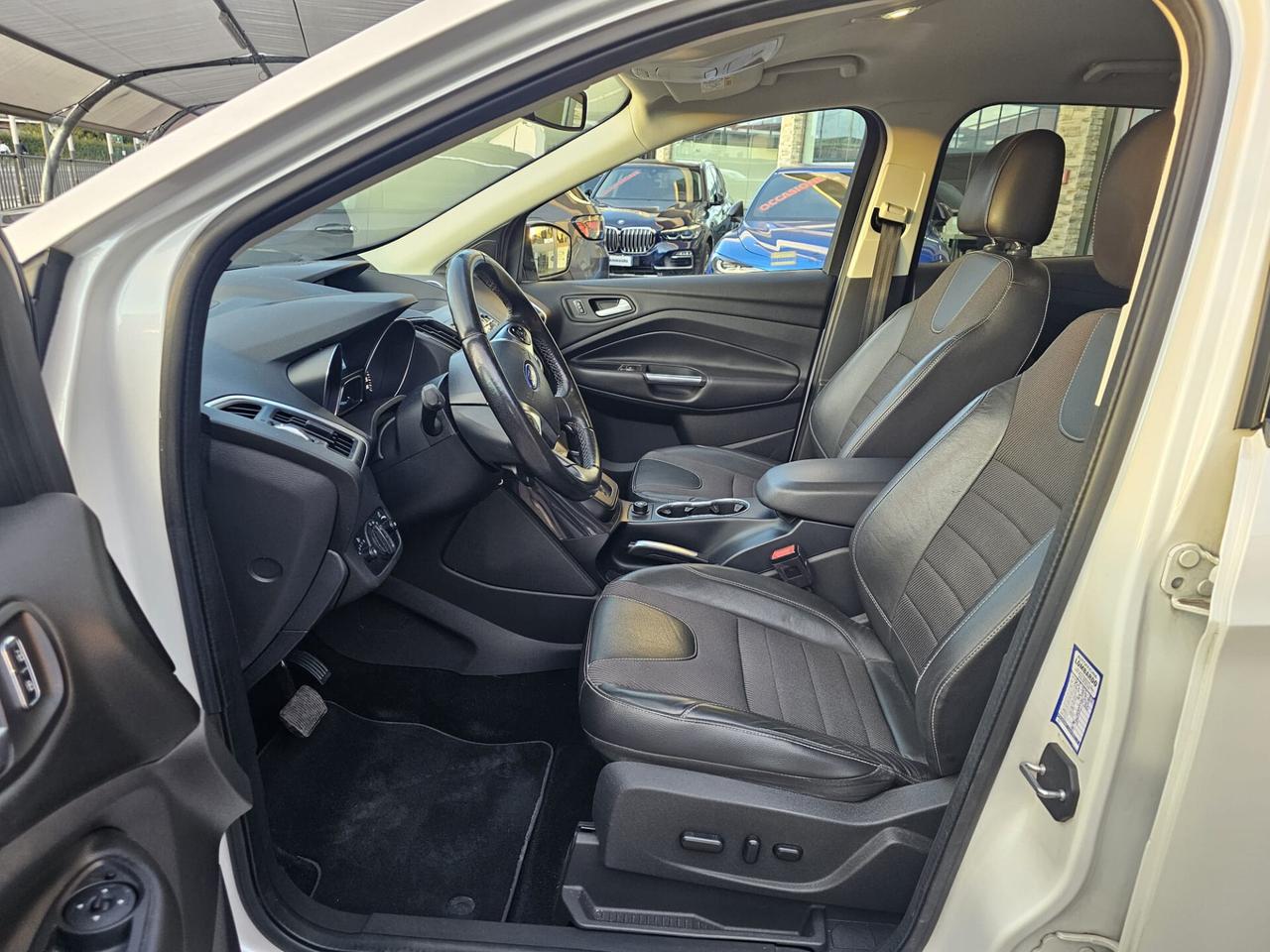 Ford Kuga 2.0 TDCI 180 CV S&S 4WD Powershift Titanium X