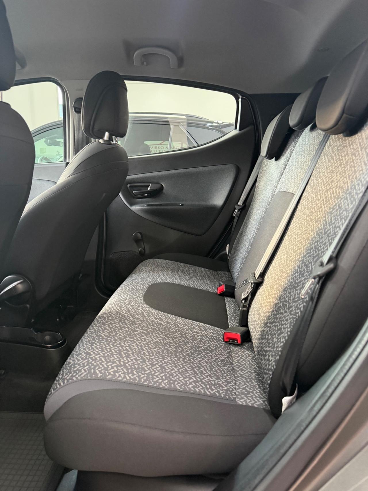 Lancia Ypsilon 1.2 BENZ/ GPL Ecochic FINANZIABILE