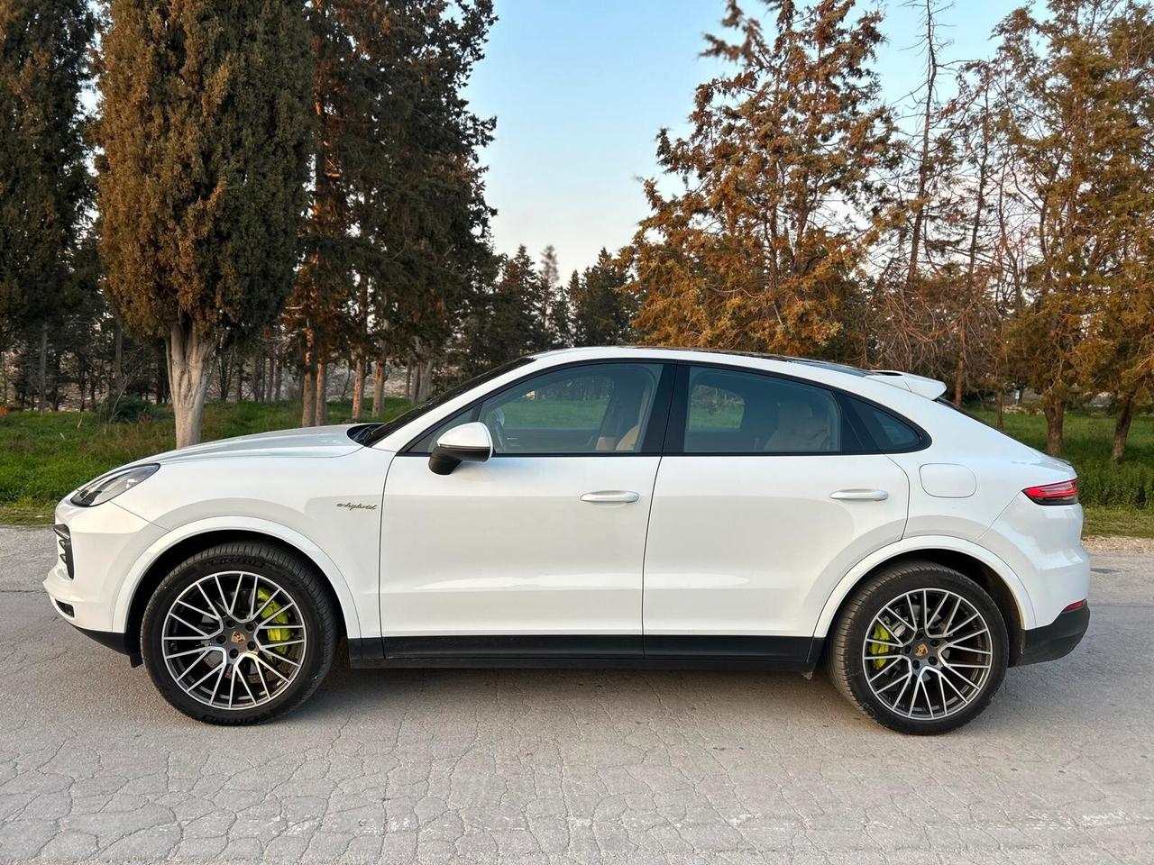 Porsche Cayenne Coupé 3.0 V6 E-Hybrid NO SUPERBOLLO