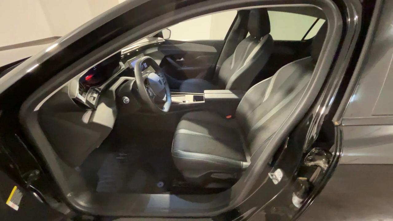 Peugeot 308 PureTech Turbo 130 S&S EAT8 Allure