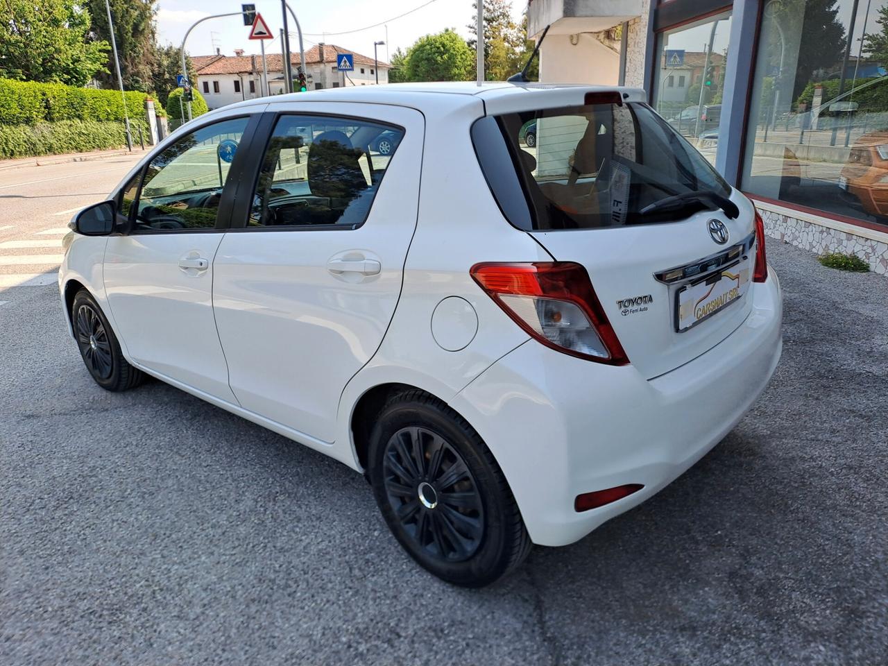 Toyota Yaris 1.4 D-4D 5 porte Lounge
