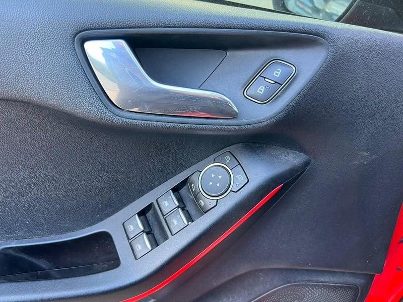 Ford Fiesta 1.0 Ecoboost 125CV S&S ST-Line LEGGI