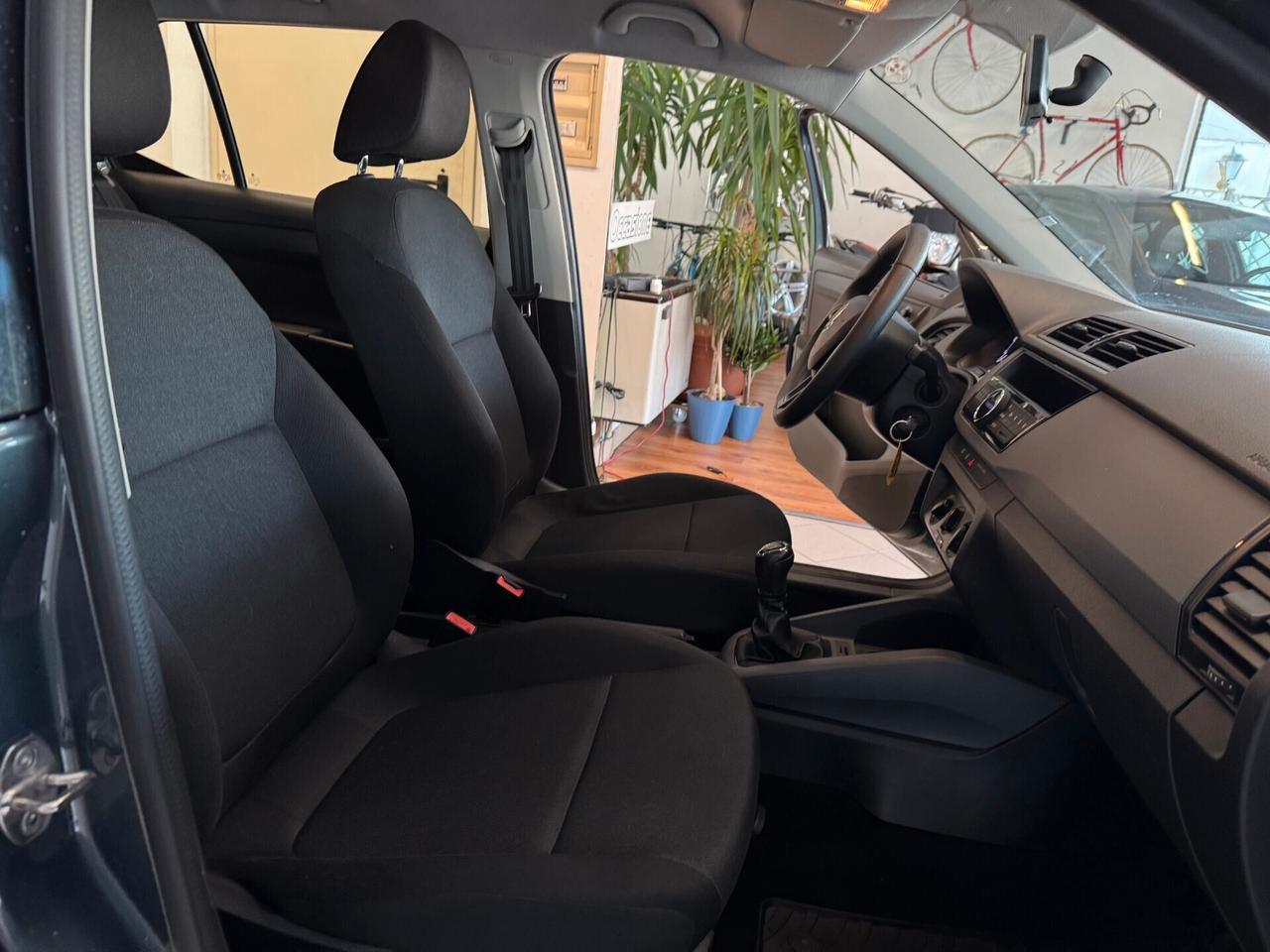 SKODA FABIA 1.0cc 60cv BENZINA NEOPATENTATI