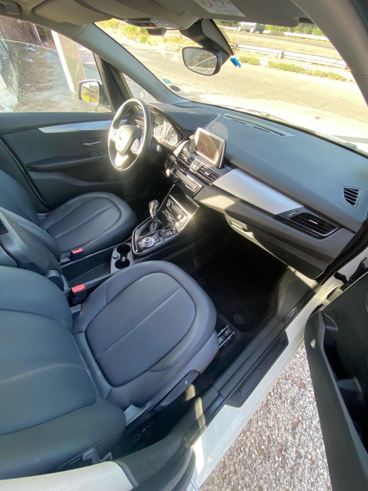 Bmw 216 218d Active Tourer Sport