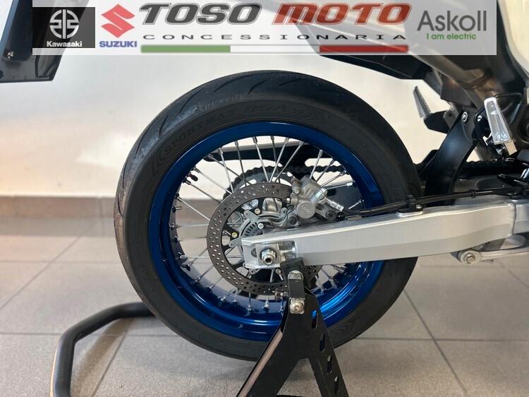 Suzuki DR-Z 400 SM