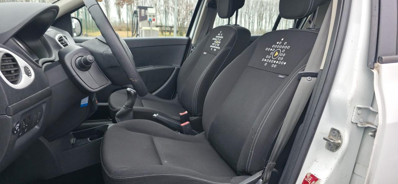 Renault Clio 1.2 16V 5 porte GPL Dynamique neopatentati