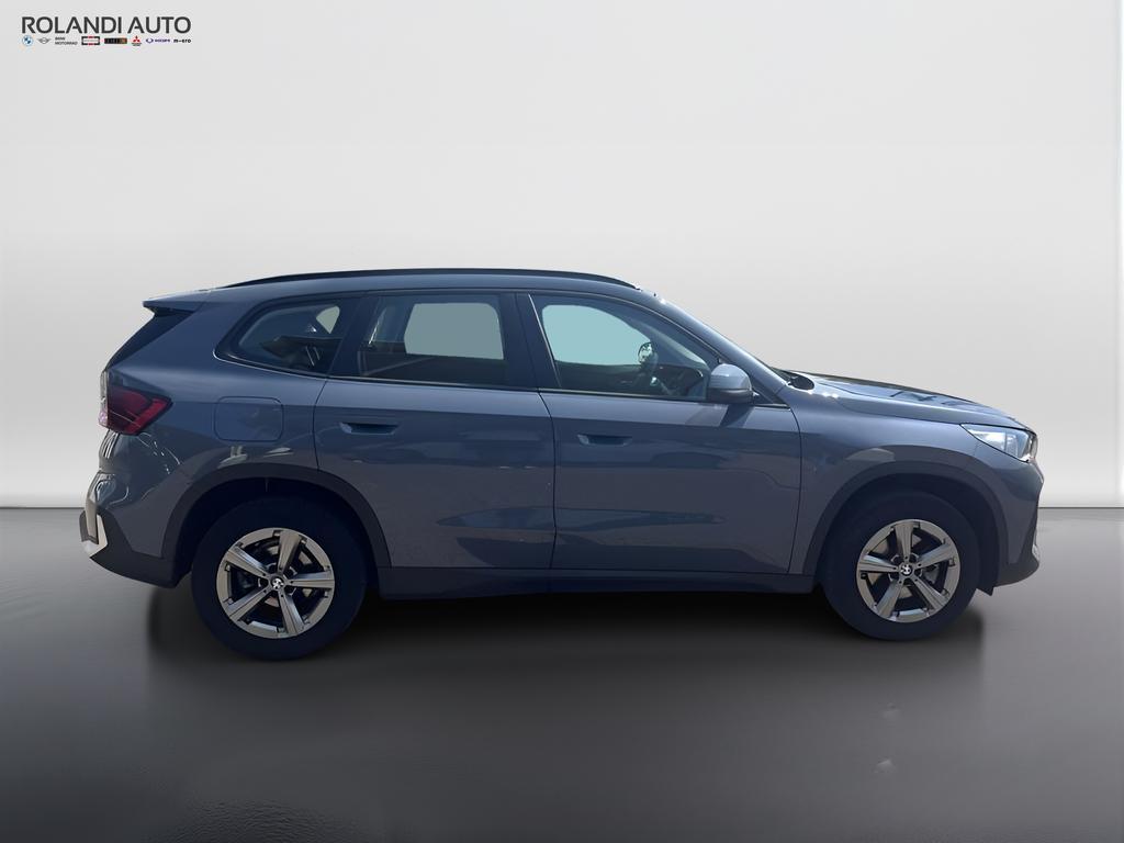 BMW X1 18 i xLine sDrive DCT