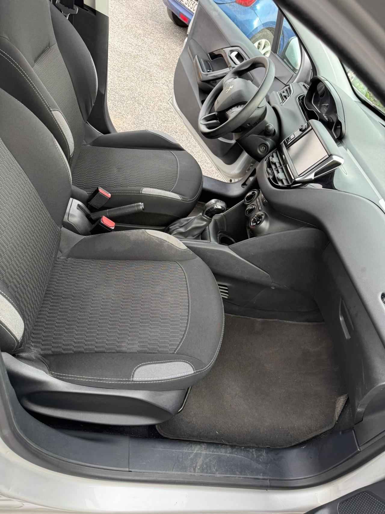 Peugeot 208 PureTech 68 5 porte Access