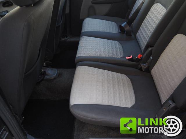 FIAT Doblo 1.9 MJT 120cv -PEDANA DISABILI-