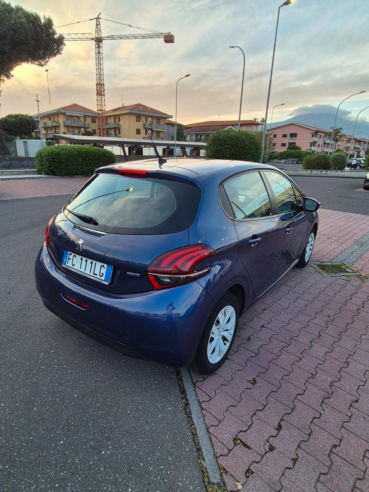 Peugeot 208 BlueHDi 75 5 porte Active