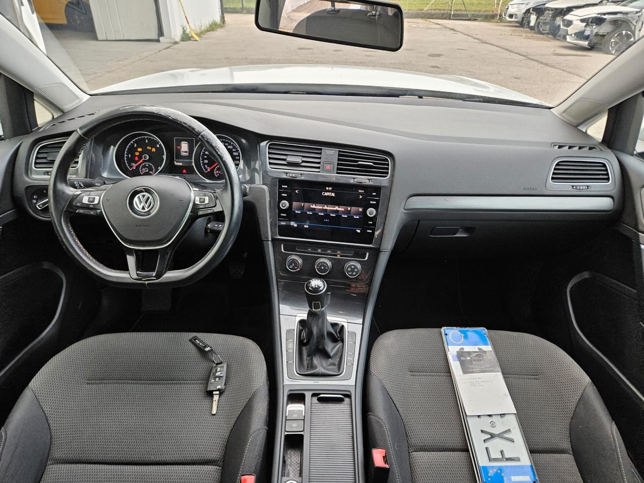 Volkswagen Golf Variant 1.6 tdi 115cv INCIDENTATA