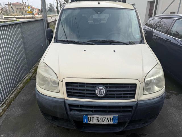 FIAT Doblo 5posti Doblò 1.6 16V Natural Power Active