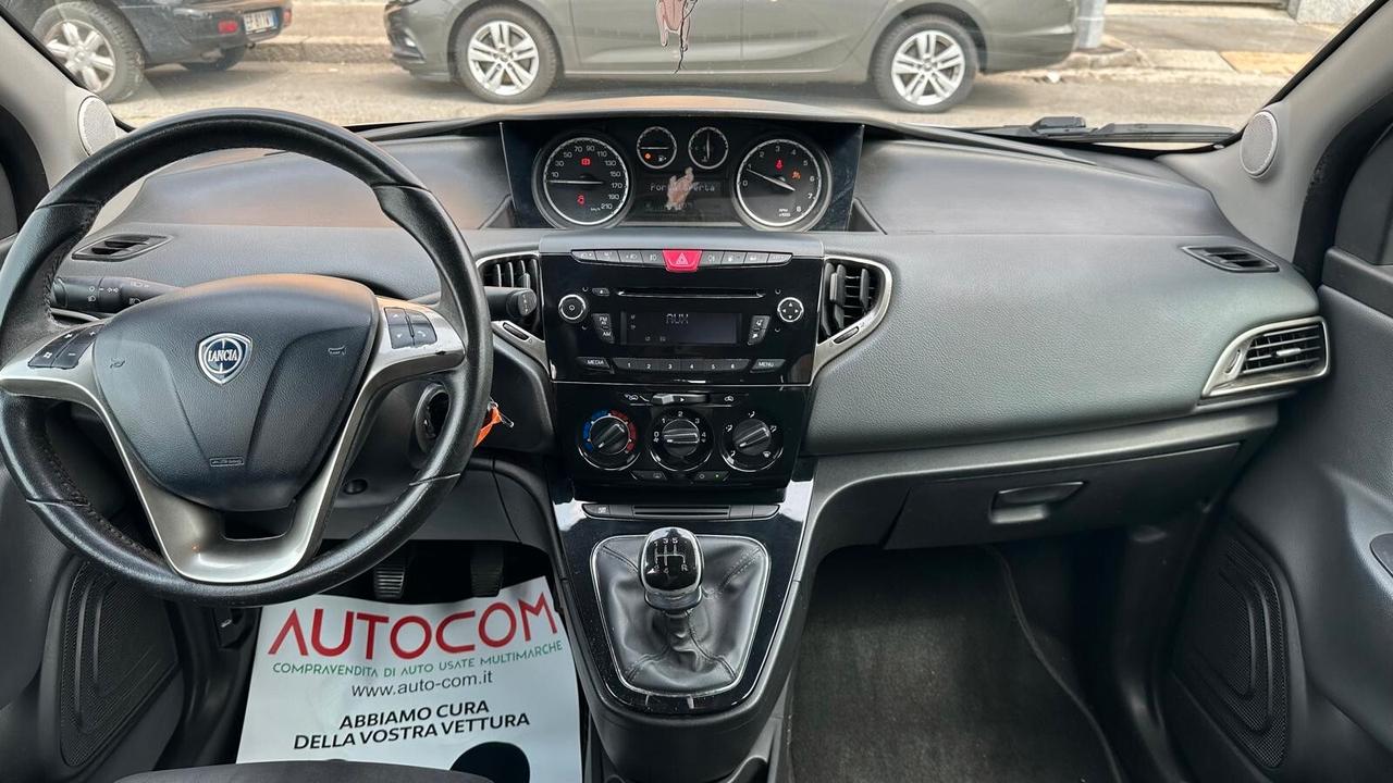 Lancia Ypsilon 1.2 69 CV 5 porte GPL Ecochic Gold