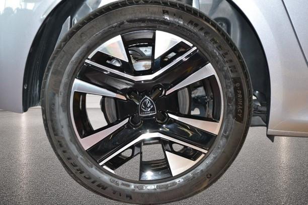 PEUGEOT 208 - ALLURE PureTech 100 S&S