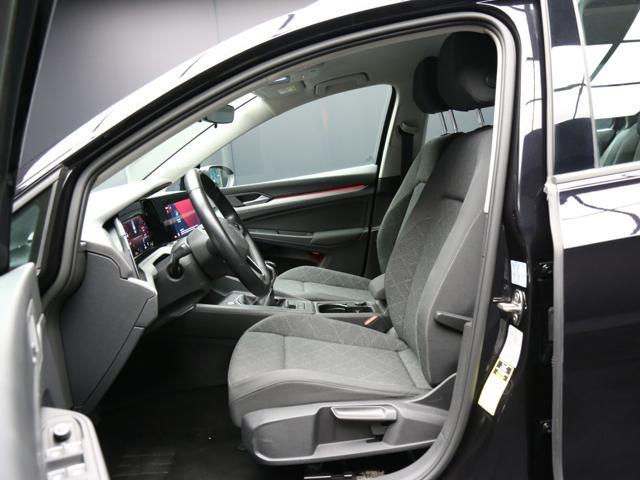 VOLKSWAGEN Golf Variant 1.0 TSI Life