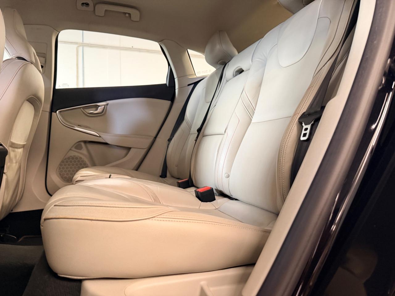 Volvo V40 Cross Country D2 Ocean Race