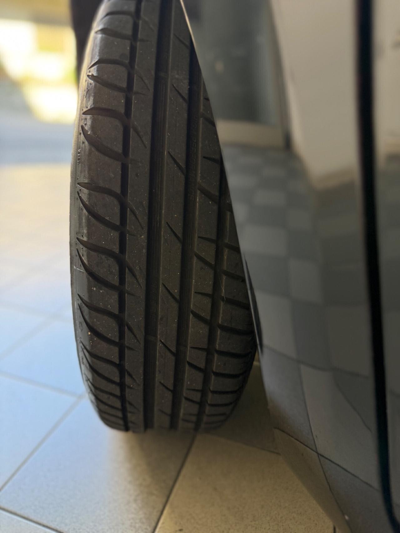 Renault Clio dCi 8V 75CV Start&Stop 5 porte Energy Zen