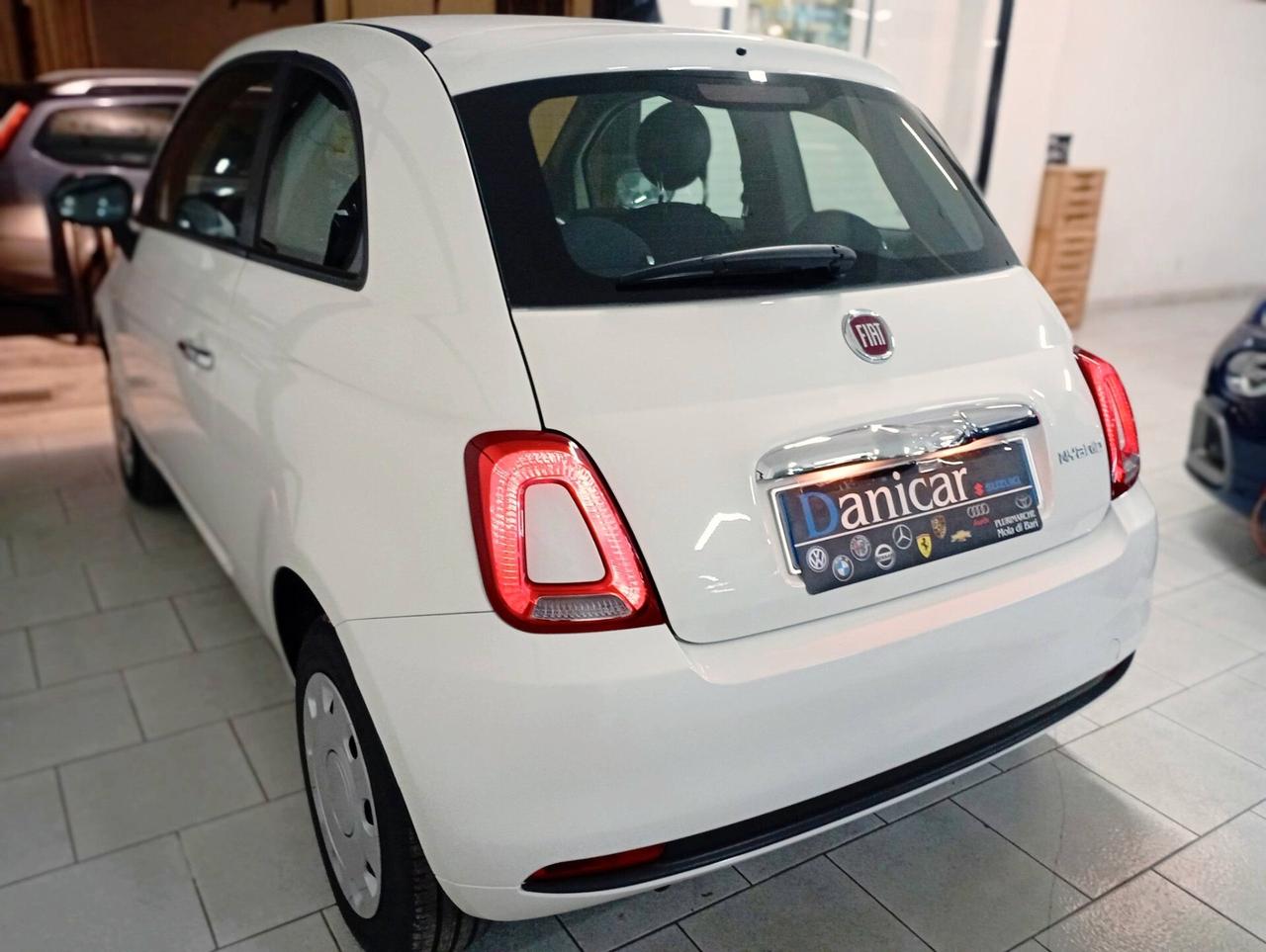 Fiat 500 1.0 Hybrid Red