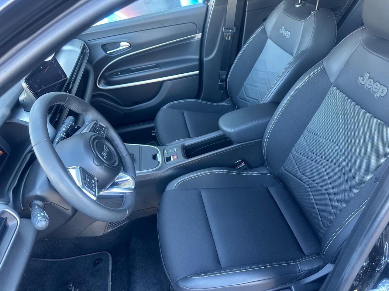 JEEP AVENGER SUMMIT 1.2 AUT+F1+R.CAMERA+PELLE+LED