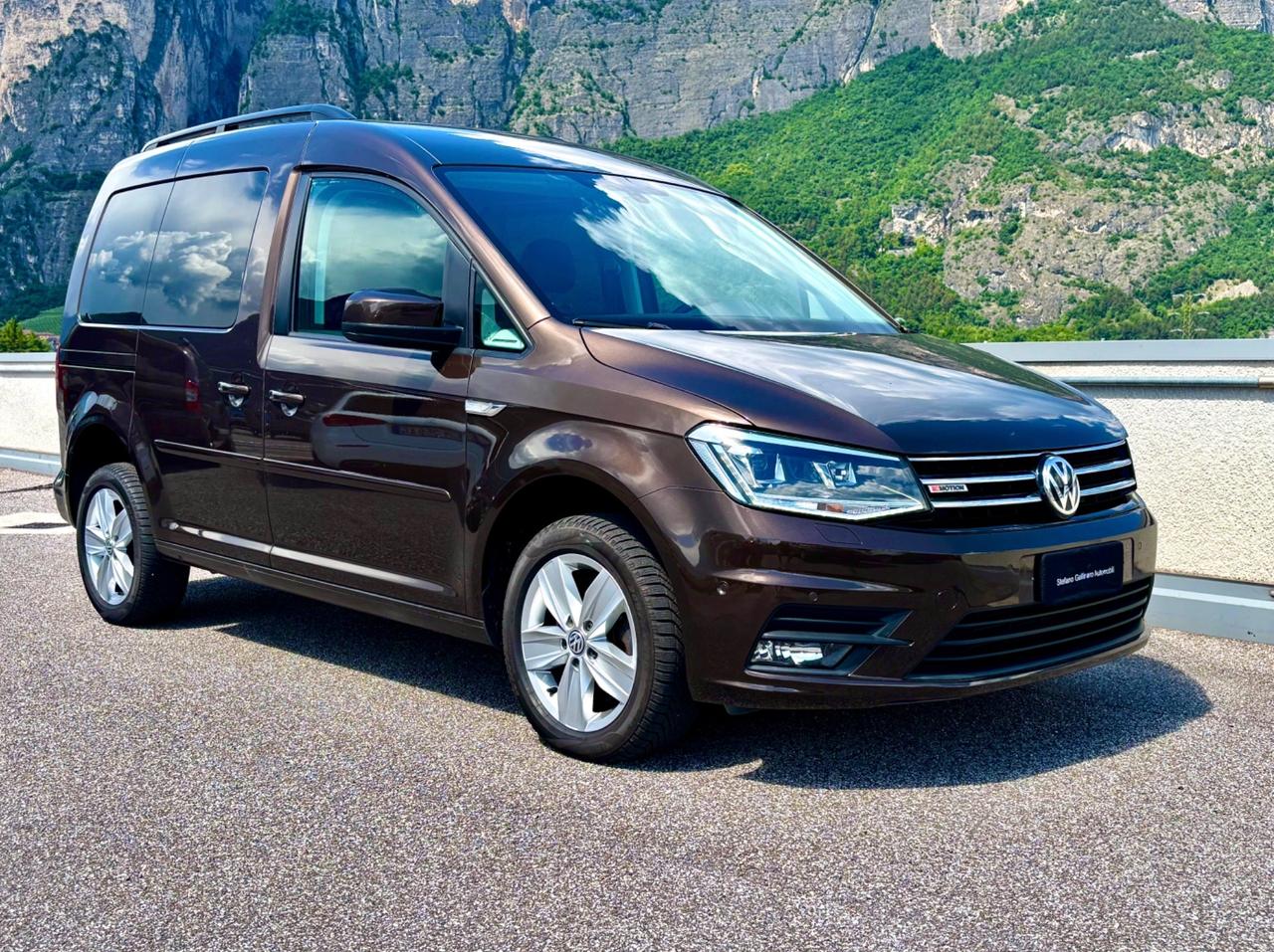 Volkswagen Caddy 2.0 TDI 122cv Comfortline 4Motion 6MT
