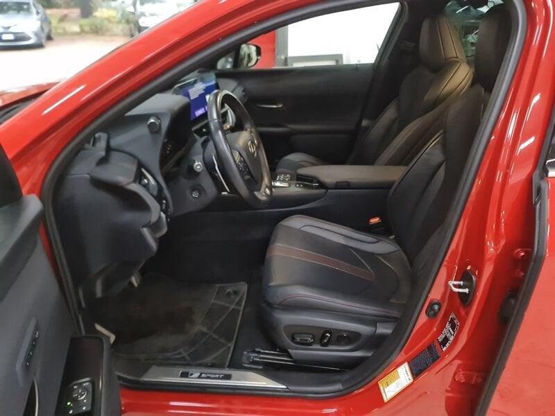 Lexus UX UX 300h 4WD F-Sport