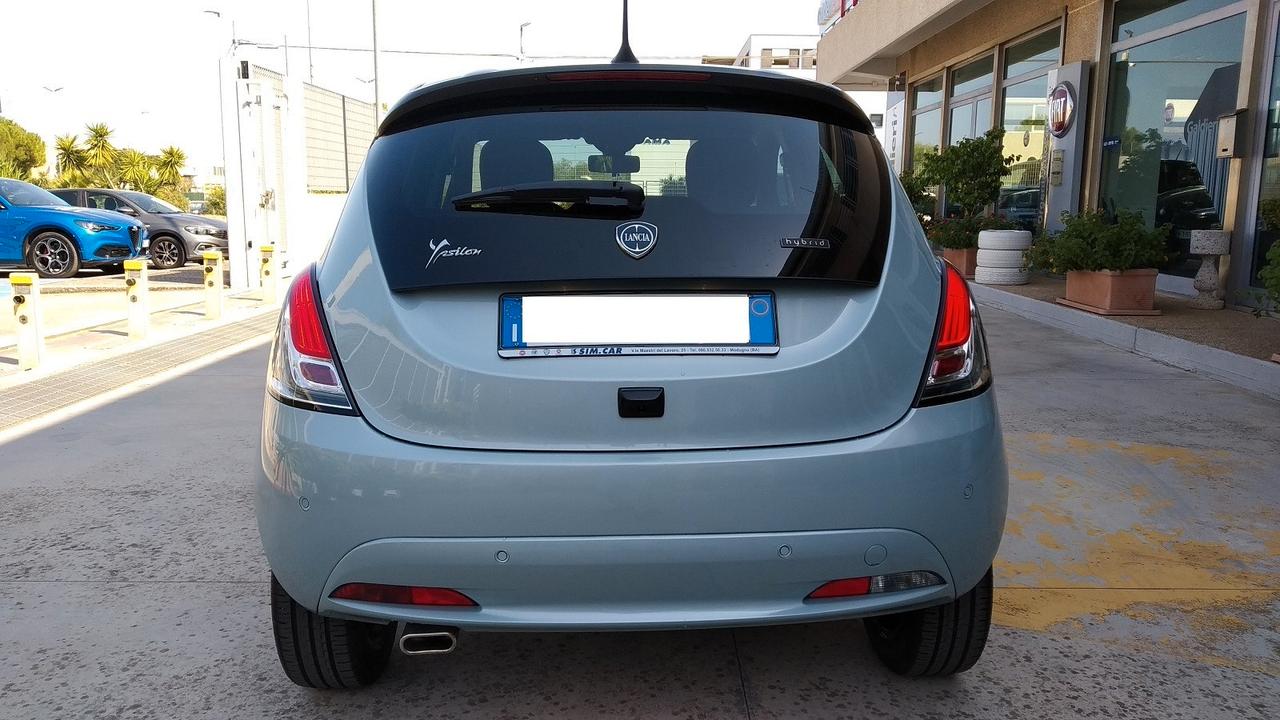 Lancia Ypsilon 1.0 FireFly 5 porte S&S Hybrid Gold Plus