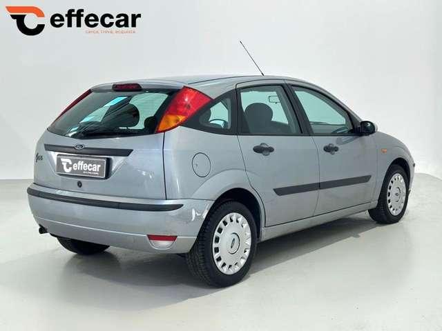 Ford Focus 1.6i 16V cat 5p. Ghia