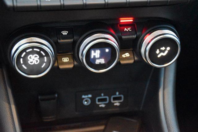 RENAULT Captur Mild Hybrid 140 CV Intens