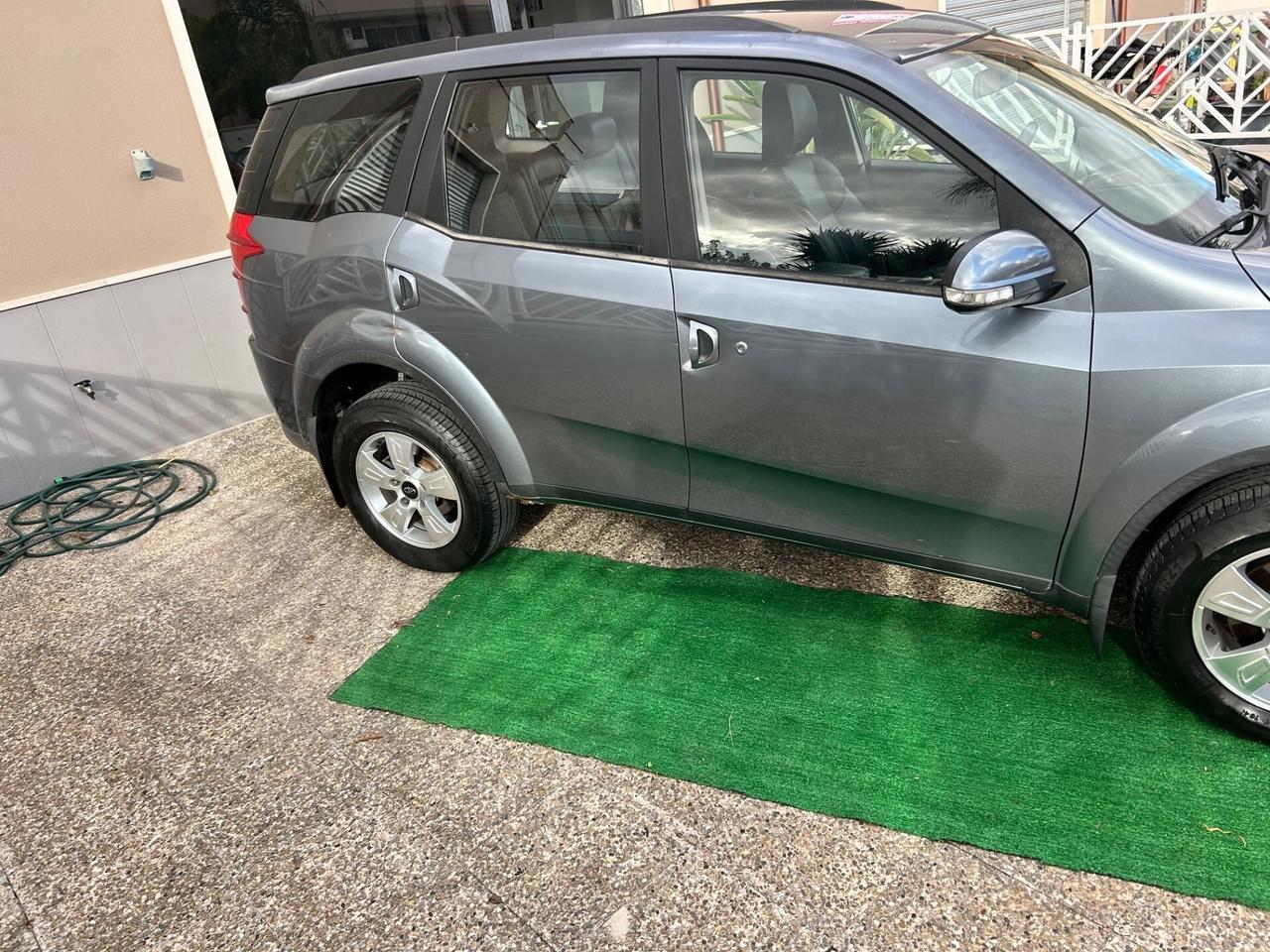 Mahindra XUV500 2.2 16V AWD W6 N1