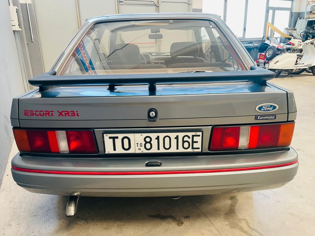 Ford Escort XR3I