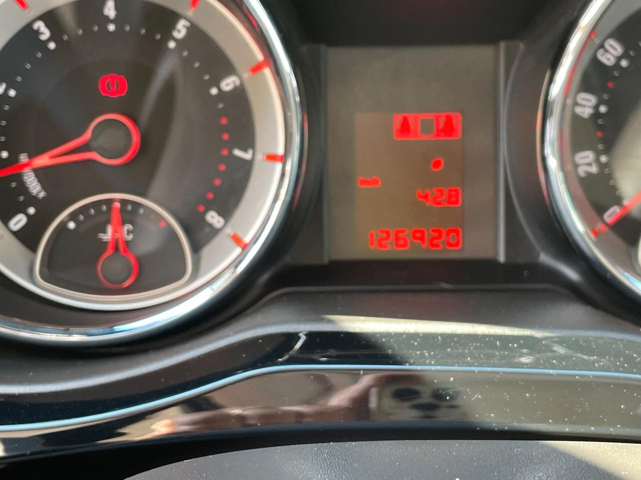 Opel Adam 1.4 100 CV Jam