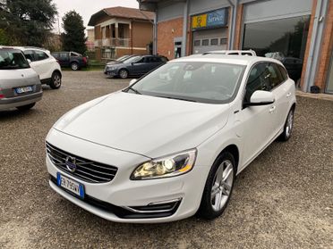 Volvo V60 D6 AWD Geartronic Plug-In -Gancio -Unico Proprietario
