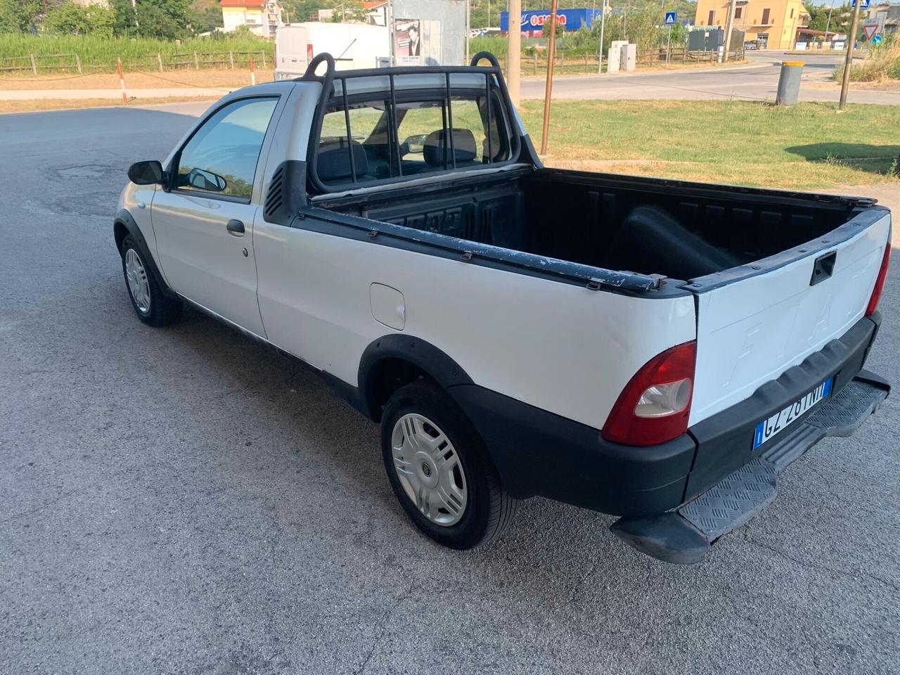 Fiat Strada 1.9 Jtd Cassone grande