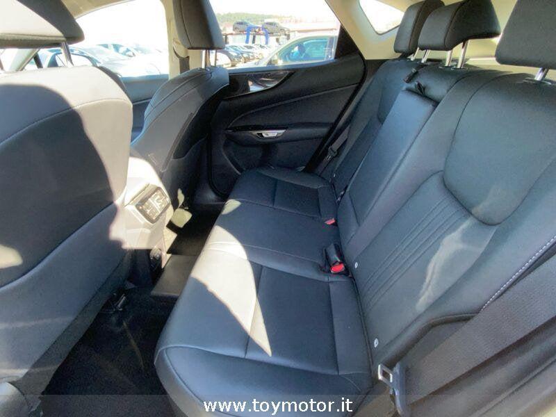 Lexus NX 2ª serie Plug-in 4WD Premium