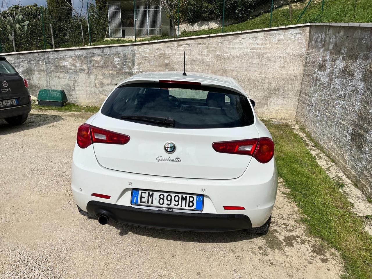 Alfa Romeo Giulietta 1.6 JTDm-2 105 CV Progression