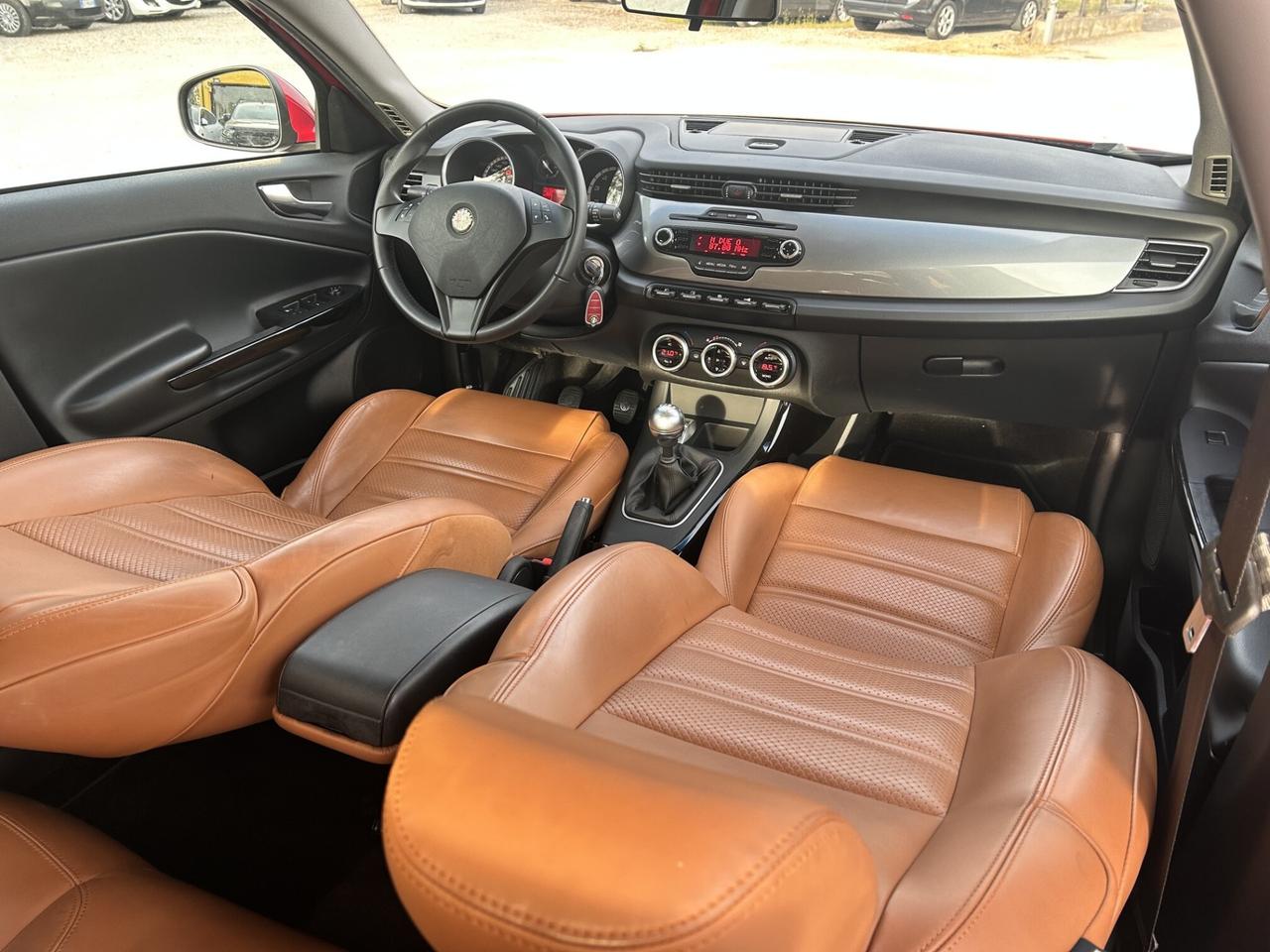 GIULIETTA 1.4T-JET 120CV UNICO PELLE NEOPATENTATI
