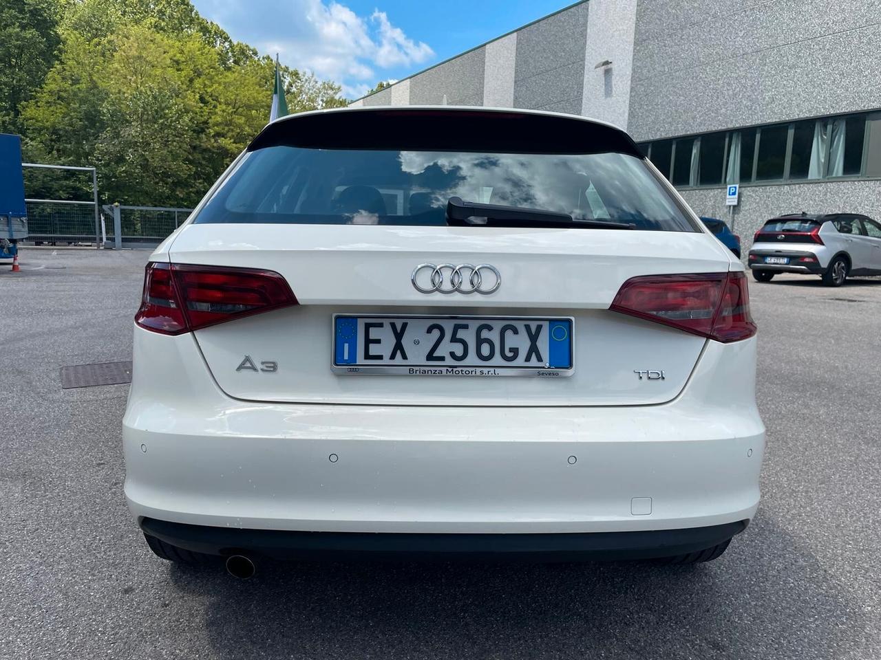 Audi A3 SPB 1.6 TDI clean diesel Attraction