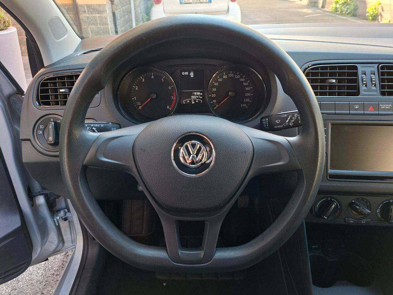 Volkswagen Polo 5p 1.0 Trendline 60cv, euro 6, adatta a neop.