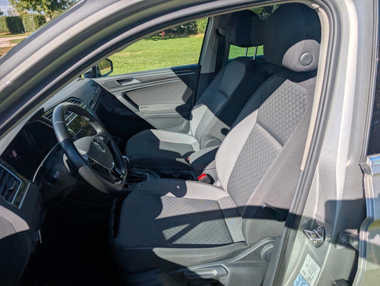 Volkswagen Tiguan 2.0 TDI SCR DSG Sport BMT