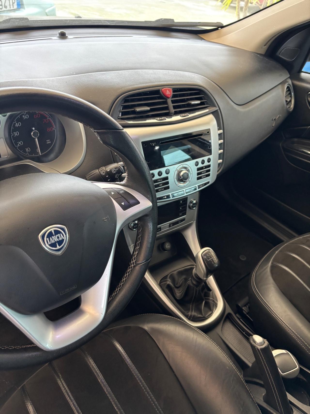 Lancia Delta 1.4 T-Jet 120 CV Oro