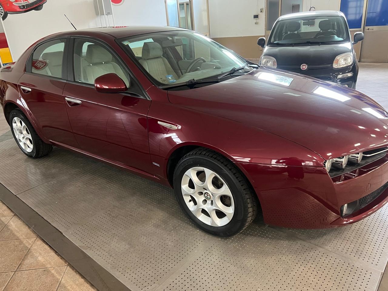 Alfa Romeo 159 1.9 JTDm 16V Exclusive friz e cinghia nuove