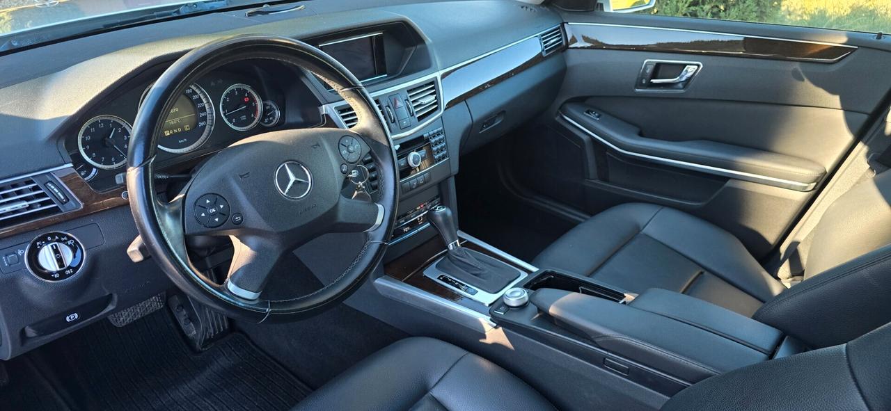 Mercedes-benz E 250 CDI BlueEFFICIENCY Elegance
