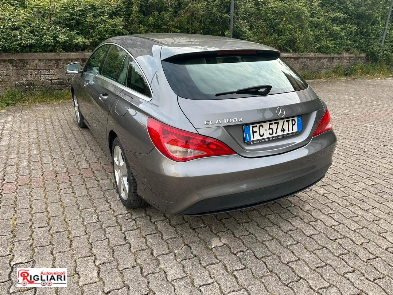 Mercedes-benz CLA 180 d Automatic Business