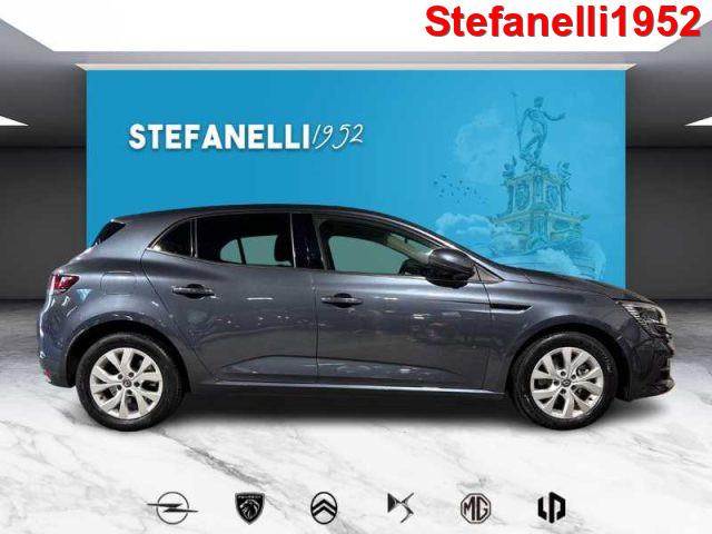 RENAULT Megane IV - 1.6 E-Tech phev Business 160cv auto