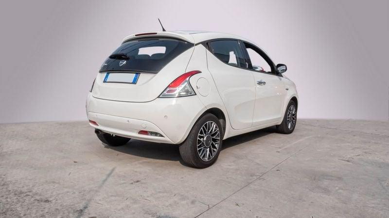 Lancia Ypsilon III 2015 Benzina 1.2 Gold 69cv my16