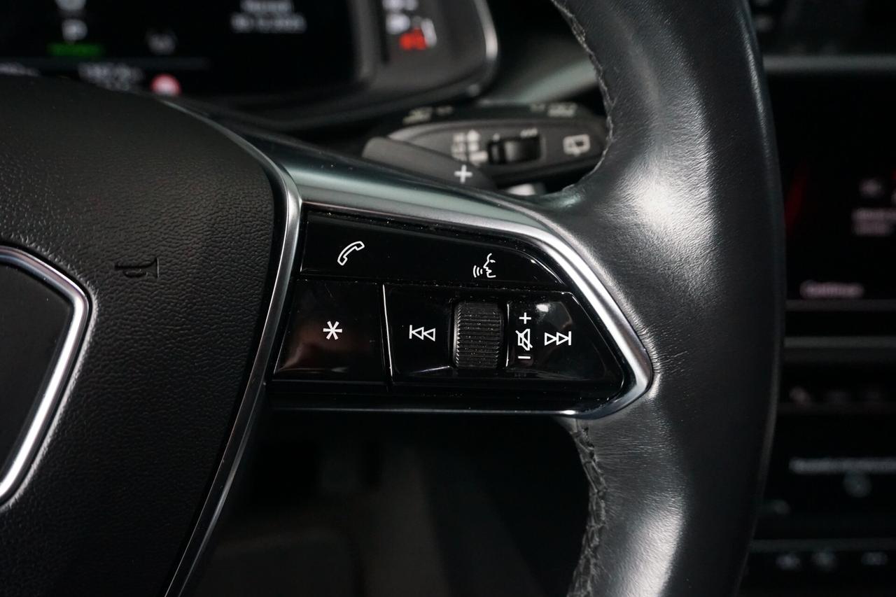 Audi A6 Avant 40 2.0 TDI quattro ultra S tronic Line