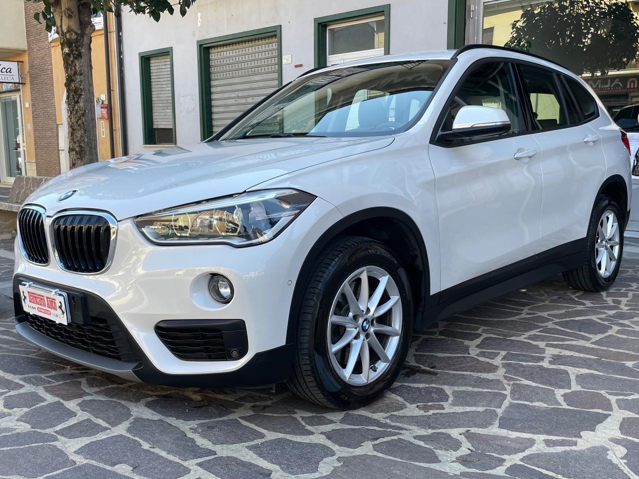 Bmw X1 xDrive20d Advantage FULL LED BIANCO PERLA