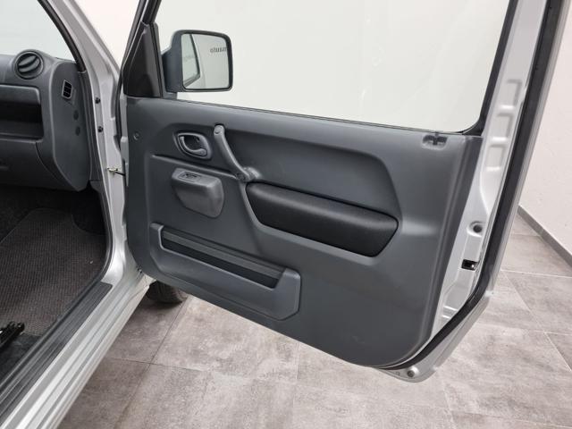 SUZUKI Jimny 1.3 4WD Evolution