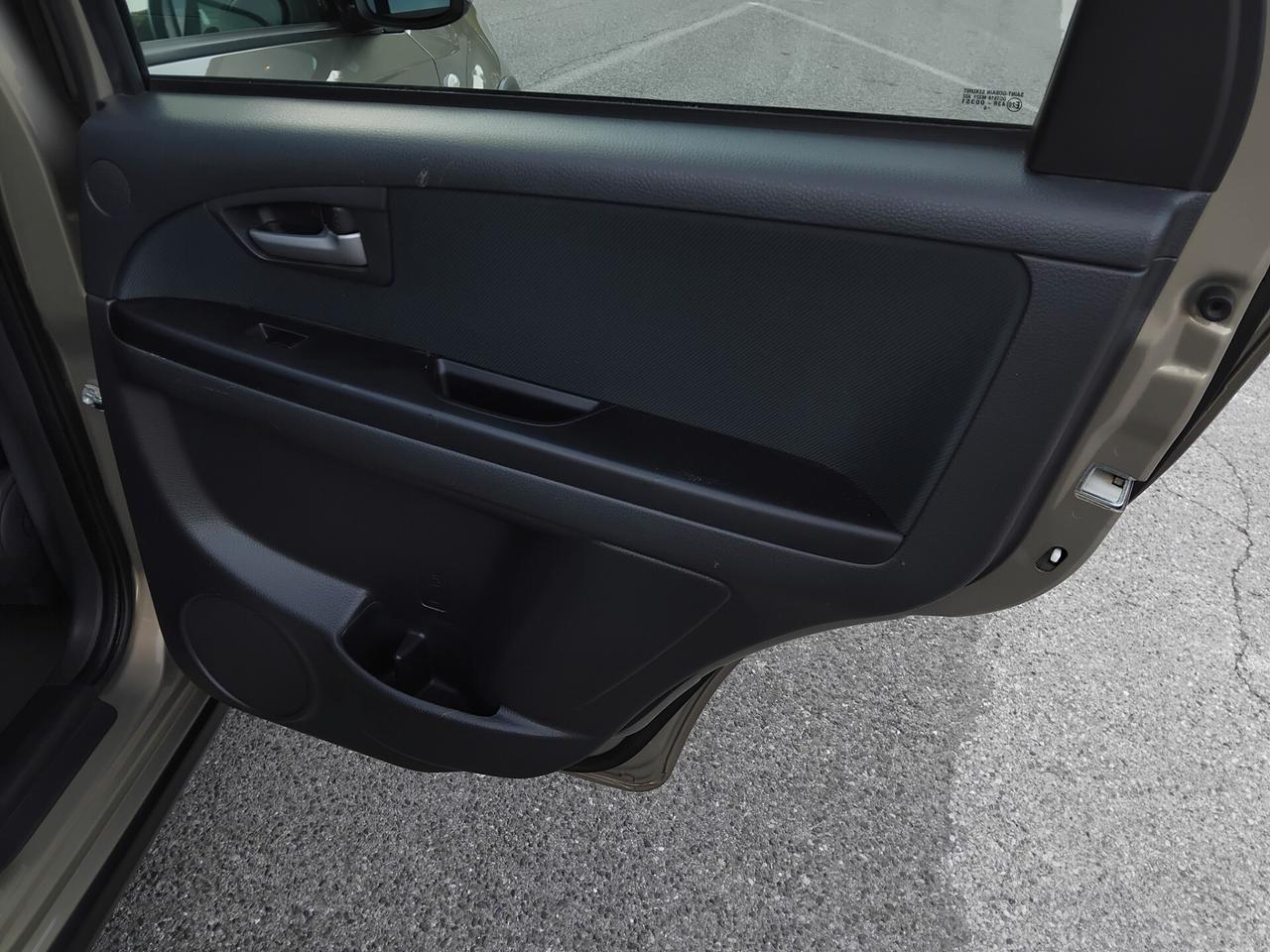 Fiat Sedici 1.9 MJT 4x4 Emotion