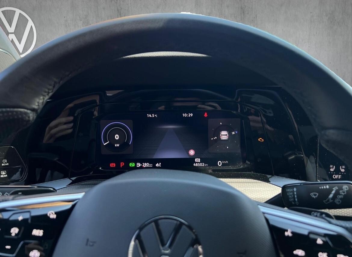 Volkswagen Golf VIII GTD 2.0